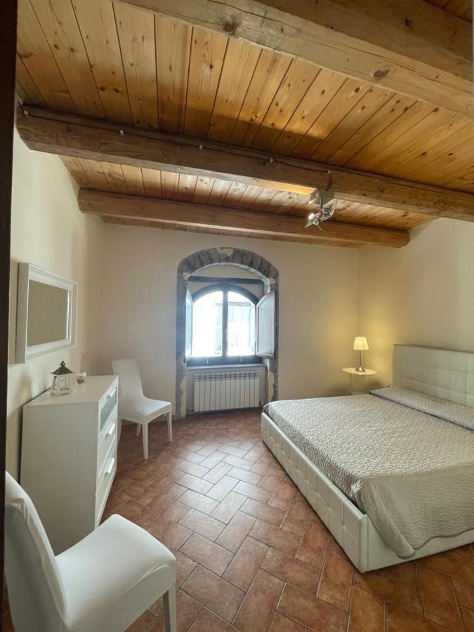 Il Borghetto Medievale Suite Фабриано Экстерьер фото