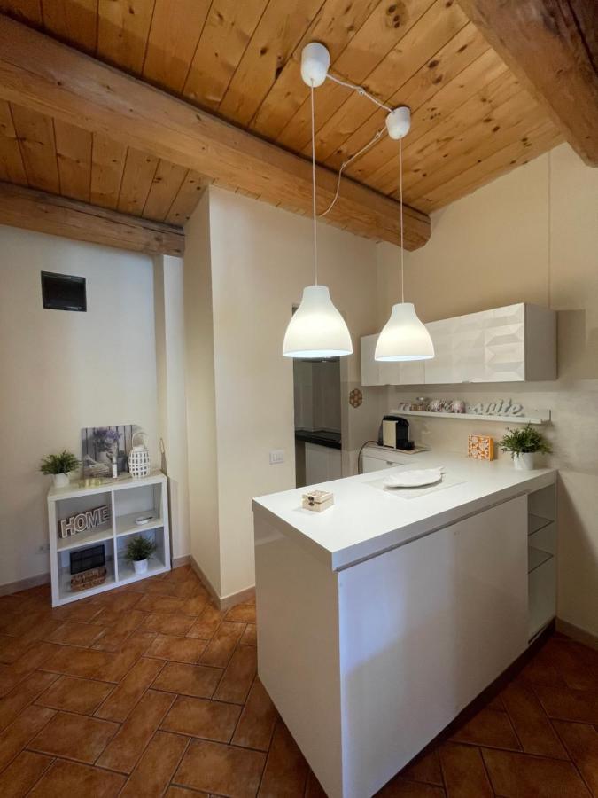 Il Borghetto Medievale Suite Фабриано Экстерьер фото